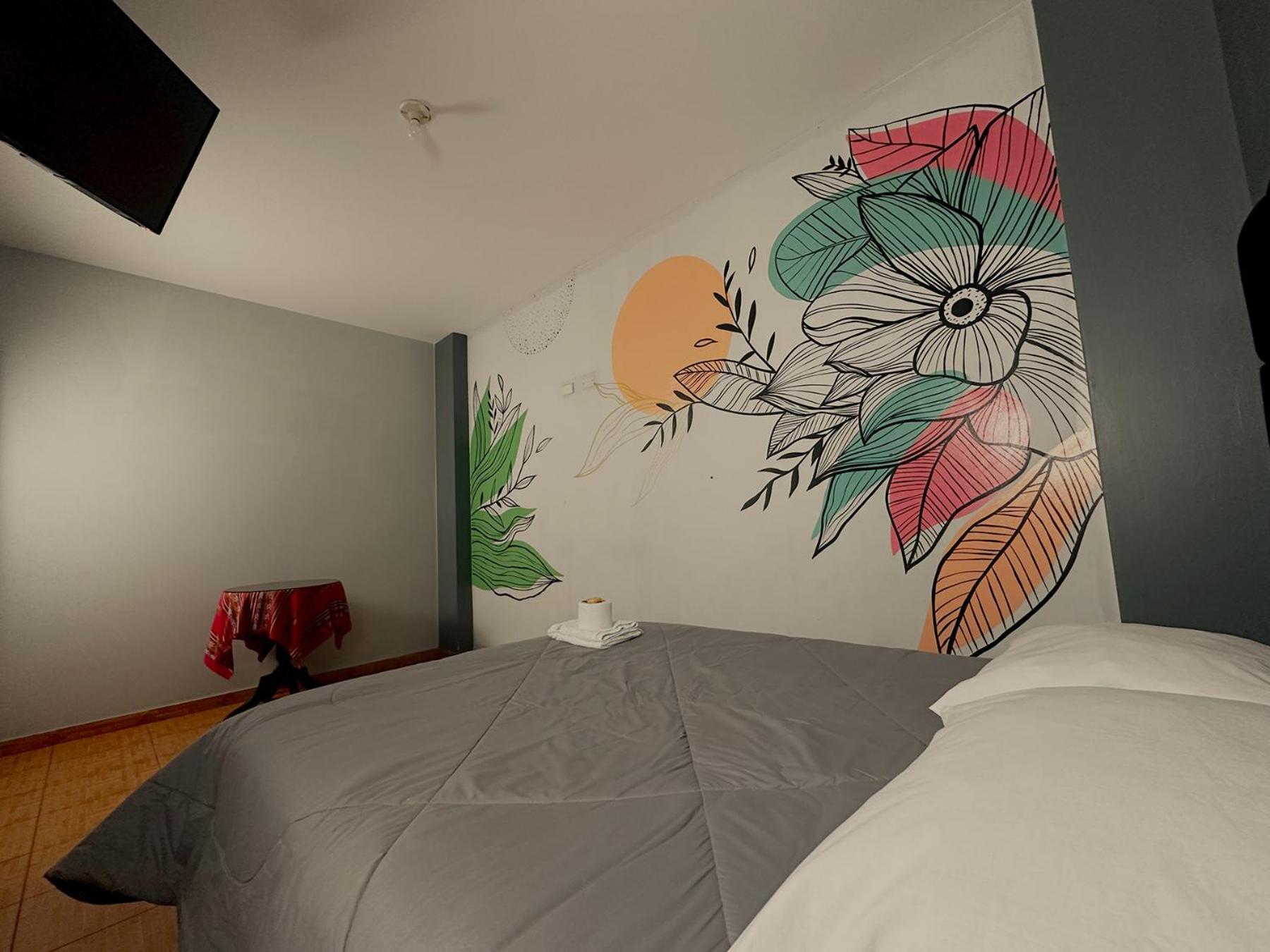 Llama Llama - Mystic Hostel Лима Екстериор снимка