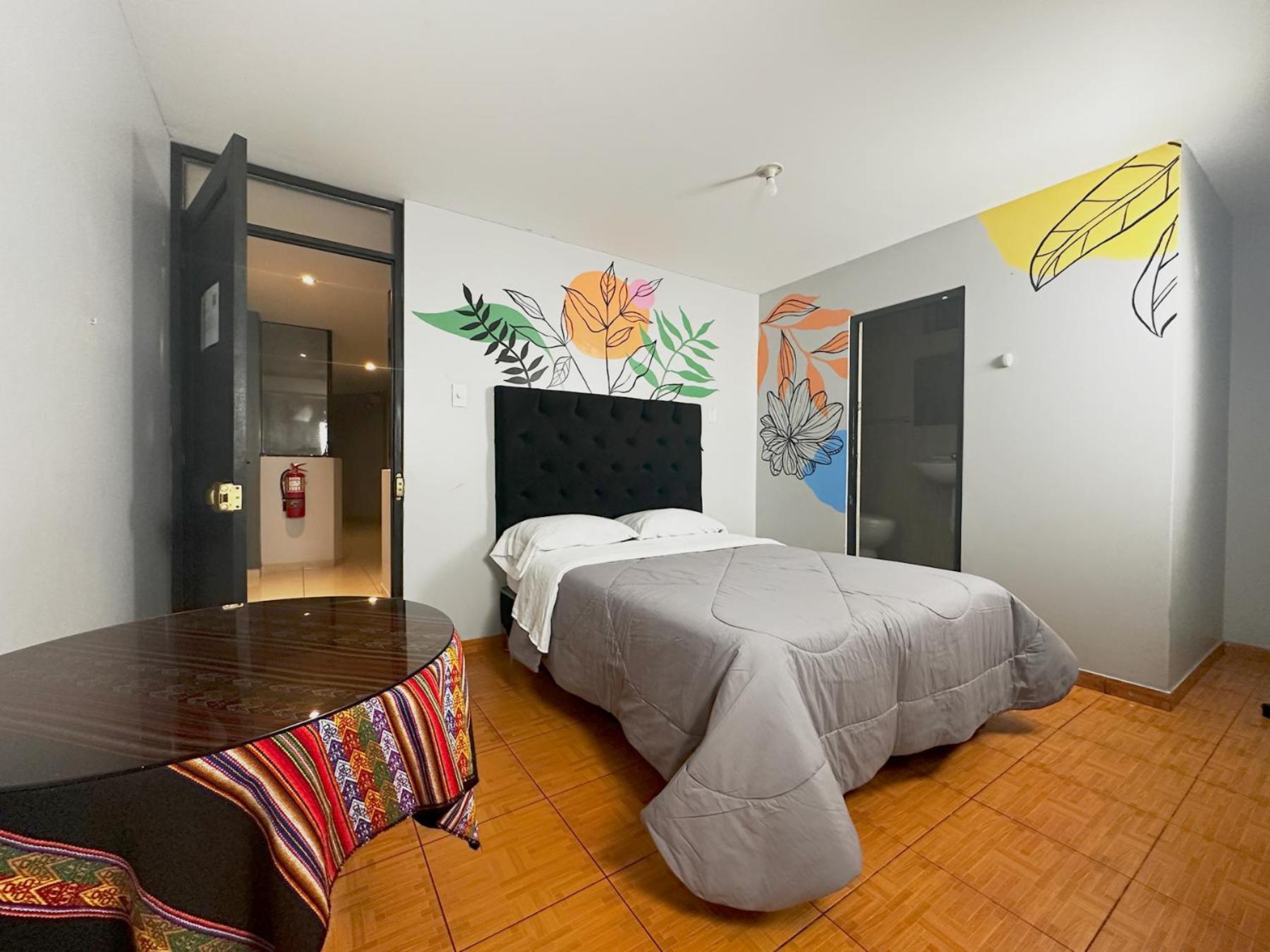 Llama Llama - Mystic Hostel Лима Екстериор снимка